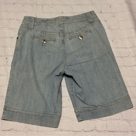 Lane Bryant Light Blue Denim Shorts in size 14 GUC - Picture 3 of 11